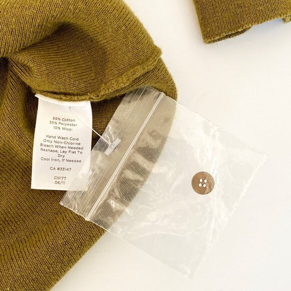 Talbots Women’s Wool Blend Ruffle Cardigan Sweater Olive Green Size M 3/4 Sleeve - Picture 8 of 10